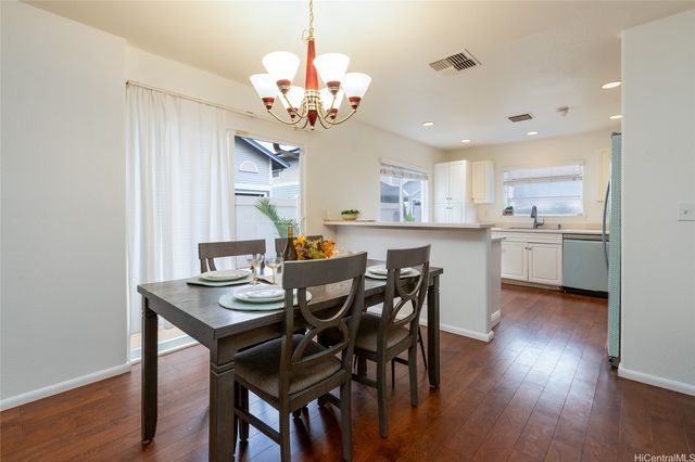 92-7049 Elele Street 19, Kapolei, HI 96707