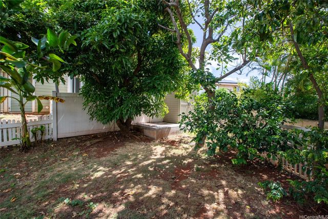 92-7049 Elele Street 19, Kapolei, HI 96707