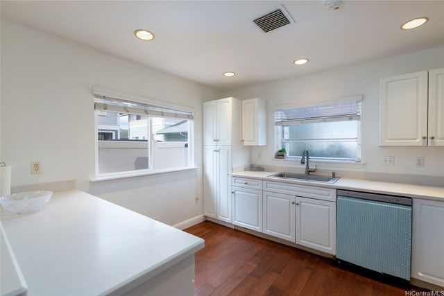 92-7049 Elele Street 19, Kapolei, HI 96707