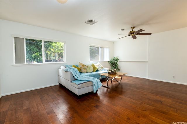 92-7049 Elele Street 19, Kapolei, HI 96707