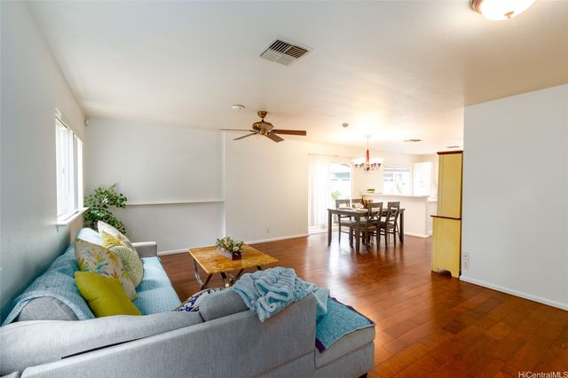 92-7049 Elele Street 19, Kapolei, HI 96707