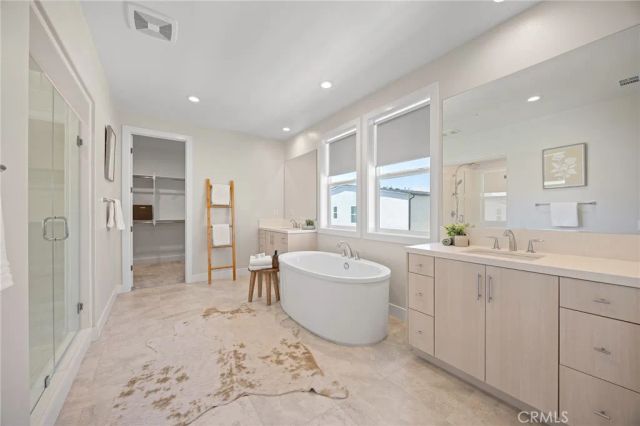 141 Hill, Lake Forest, CA 92630