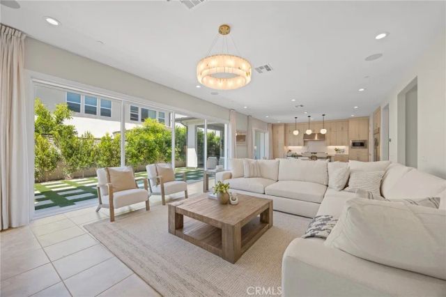 141 Hill, Lake Forest, CA 92630