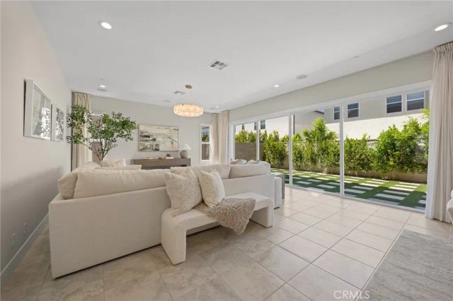 141 Hill, Lake Forest, CA 92630