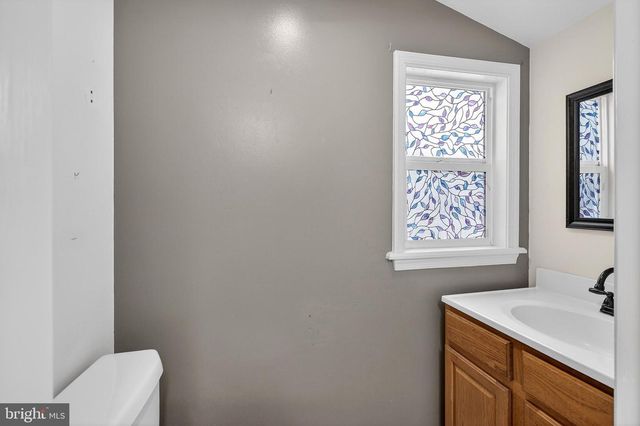 110 W CAMDEN WYOMING AVE, Wyoming, DE 19934