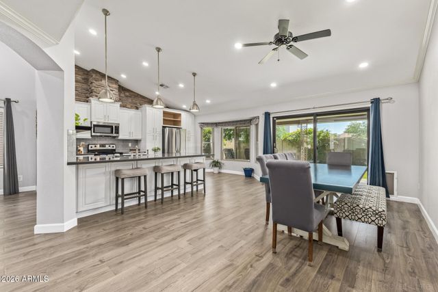 637 W WAGNER Court, Gilbert, AZ 85233