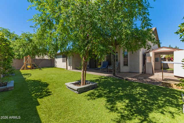 637 W WAGNER Court, Gilbert, AZ 85233