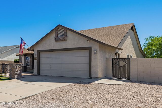 637 W WAGNER Court, Gilbert, AZ 85233