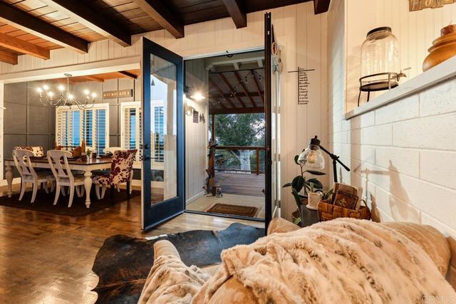 812 Sharon, El Cajon, CA 92020