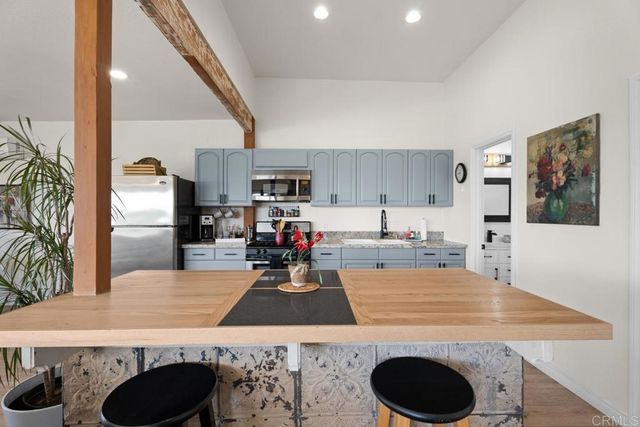 812 Sharon, El Cajon, CA 92020