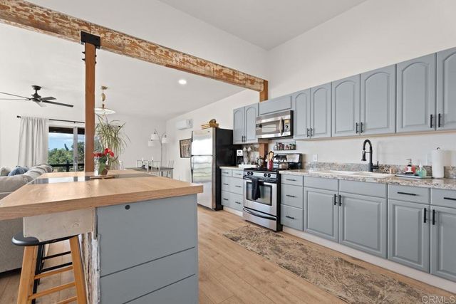 812 Sharon, El Cajon, CA 92020