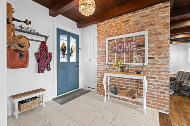 812 Sharon, El Cajon, CA 92020