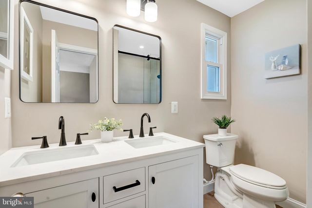 7703 NEWMARKET DR, Bethesda, MD 20817