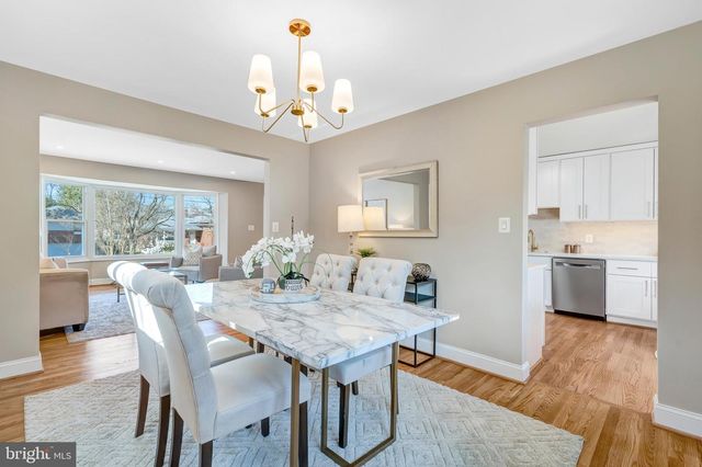 7703 NEWMARKET DR, Bethesda, MD 20817