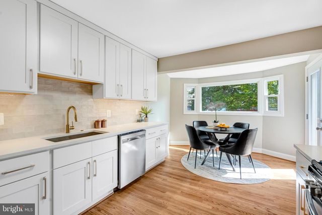 7703 NEWMARKET DR, Bethesda, MD 20817