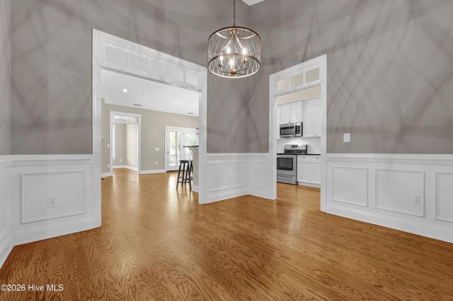 35 Scotlands Court, Hampstead, NC 28443