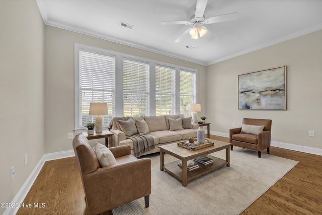 35 Scotlands Court, Hampstead, NC 28443