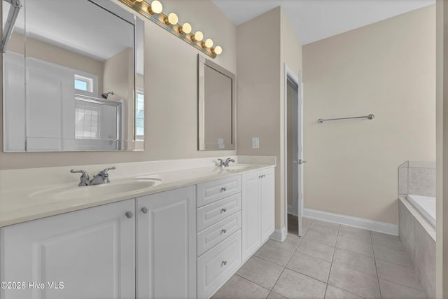 35 Scotlands Court, Hampstead, NC 28443