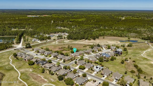 35 Scotlands Court, Hampstead, NC 28443