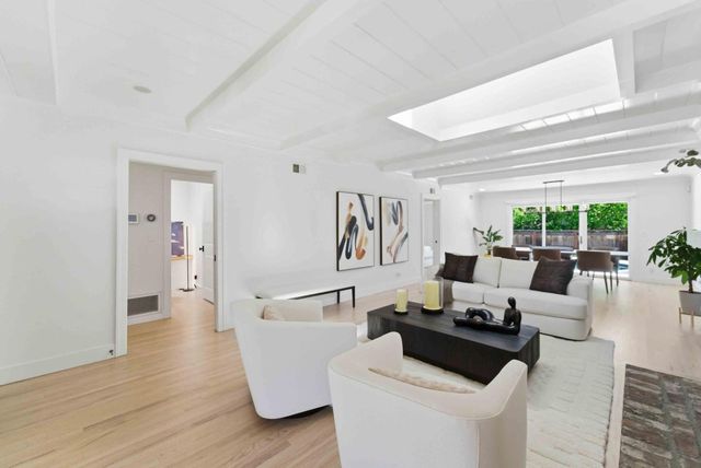 16180 Jasmine Way, Los Gatos, CA 95032