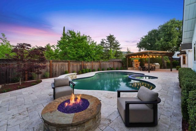 16180 Jasmine Way, Los Gatos, CA 95032