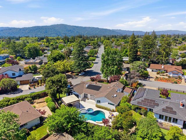 16180 Jasmine Way, Los Gatos, CA 95032