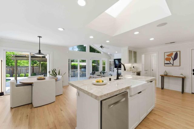 16180 Jasmine Way, Los Gatos, CA 95032