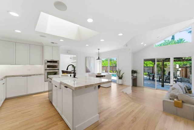 16180 Jasmine Way, Los Gatos, CA 95032