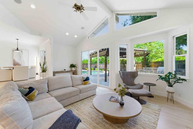 16180 Jasmine Way, Los Gatos, CA 95032