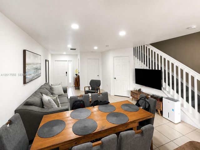 17184 SW 138th Court, Miami, FL 33177