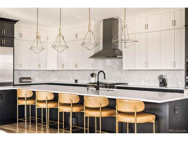 15325 King Ct, Broomfield, CO 80023