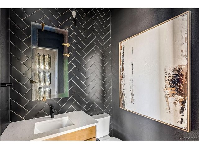 15325 King Ct, Broomfield, CO 80023