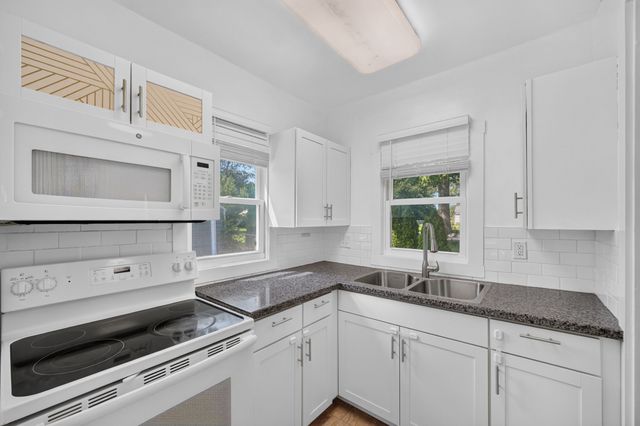1508 Southlawn Drive, Des Moines, IA 50315