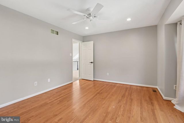 4 E SPRING OAK CIR, Media, PA 19063