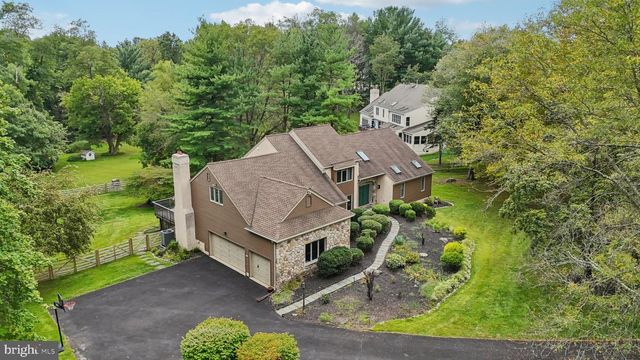 4 E SPRING OAK CIR, Media, PA 19063