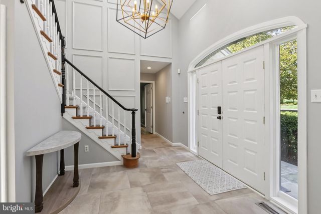 4 E SPRING OAK CIR, Media, PA 19063