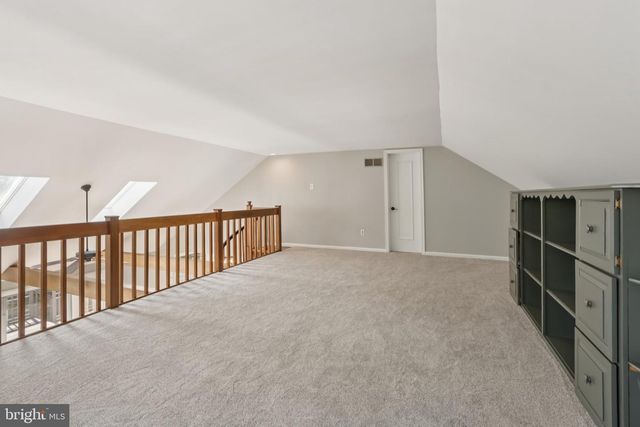 4 E SPRING OAK CIR, Media, PA 19063