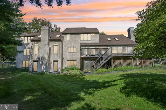 4 E SPRING OAK CIR, Media, PA 19063