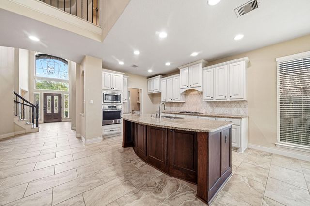 10 Serina Lane, Missouri City, TX 77459