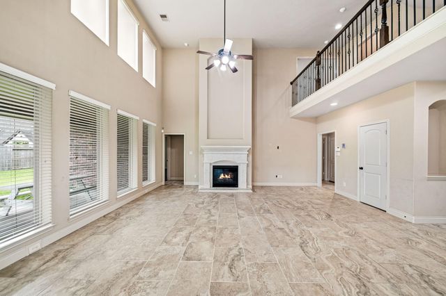 10 Serina Lane, Missouri City, TX 77459