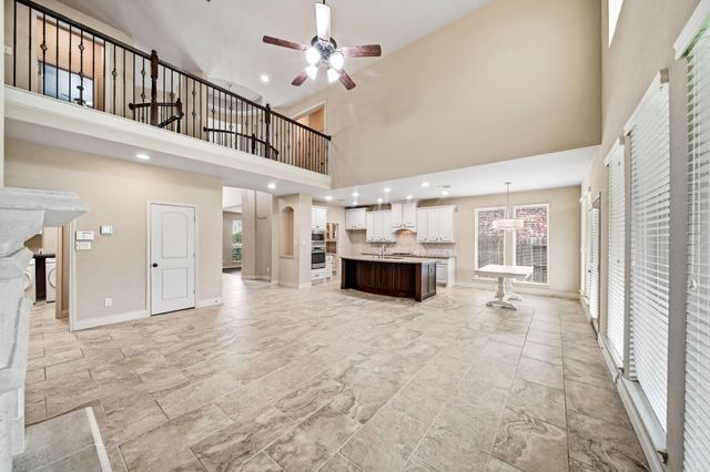 10 Serina Lane, Missouri City, TX 77459