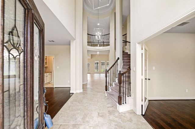 10 Serina Lane, Missouri City, TX 77459