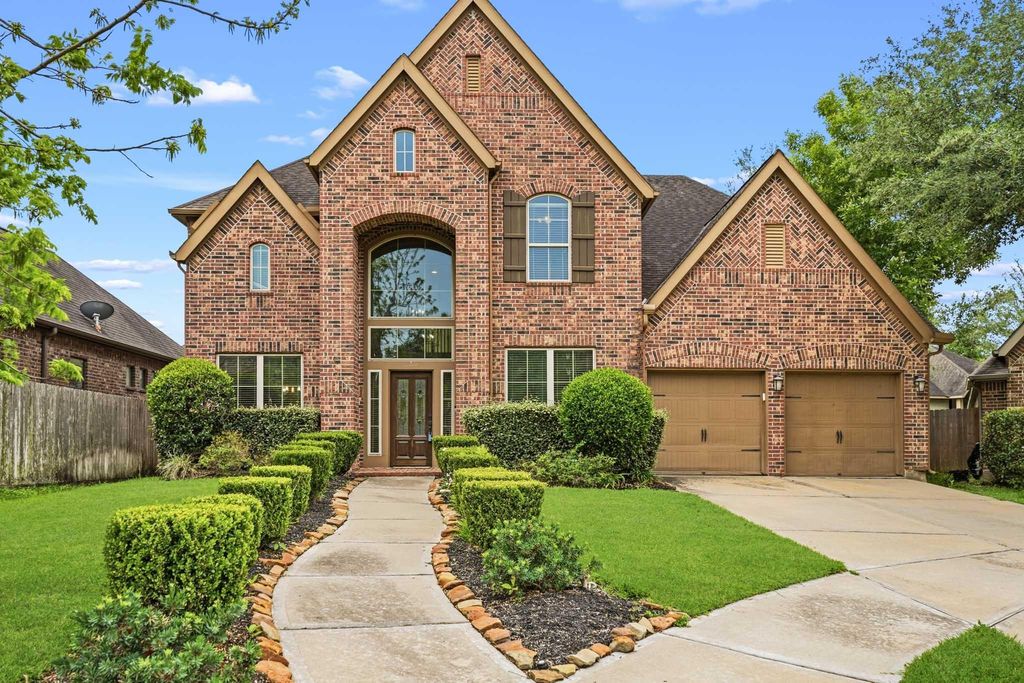 10 Serina Lane, Missouri City, TX 77459