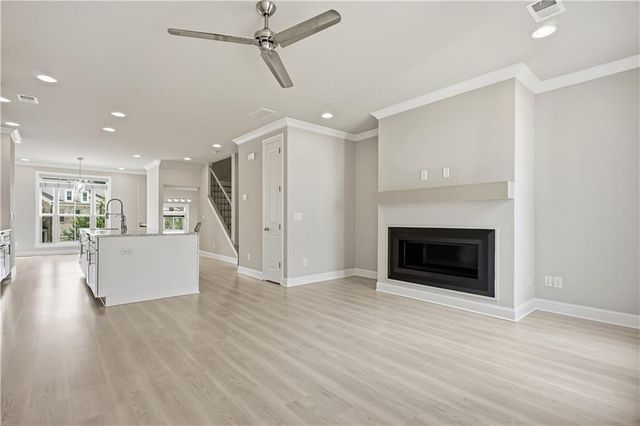2217 Parkside Glen View 221, Duluth, GA 30097