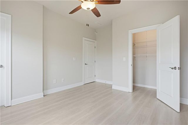 2217 Parkside Glen View 221, Duluth, GA 30097