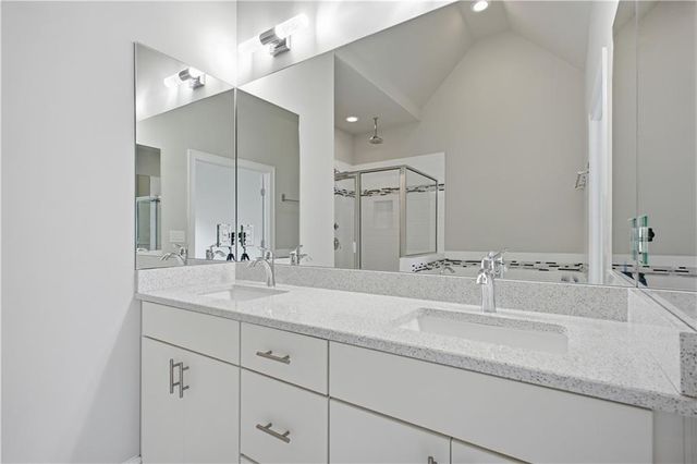 2217 Parkside Glen View 221, Duluth, GA 30097