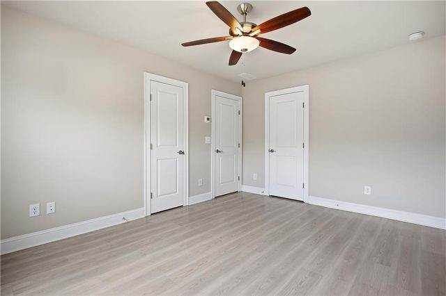 2217 Parkside Glen View 221, Duluth, GA 30097