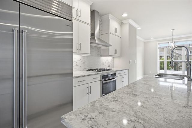 2217 Parkside Glen View 221, Duluth, GA 30097