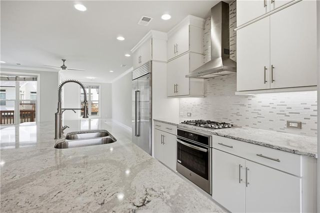 2217 Parkside Glen View 221, Duluth, GA 30097