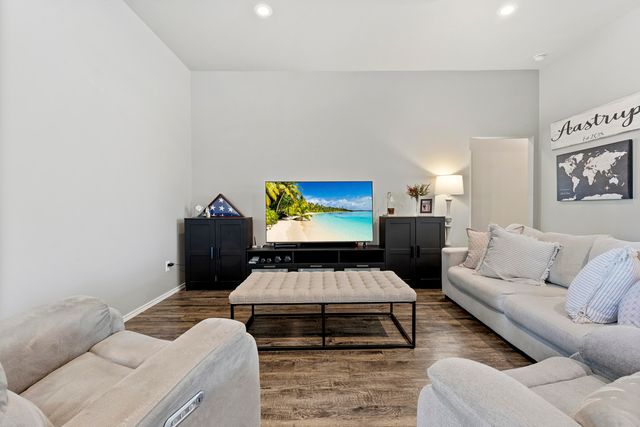 623 N Elkhart Avenue, Lubbock, TX 79416